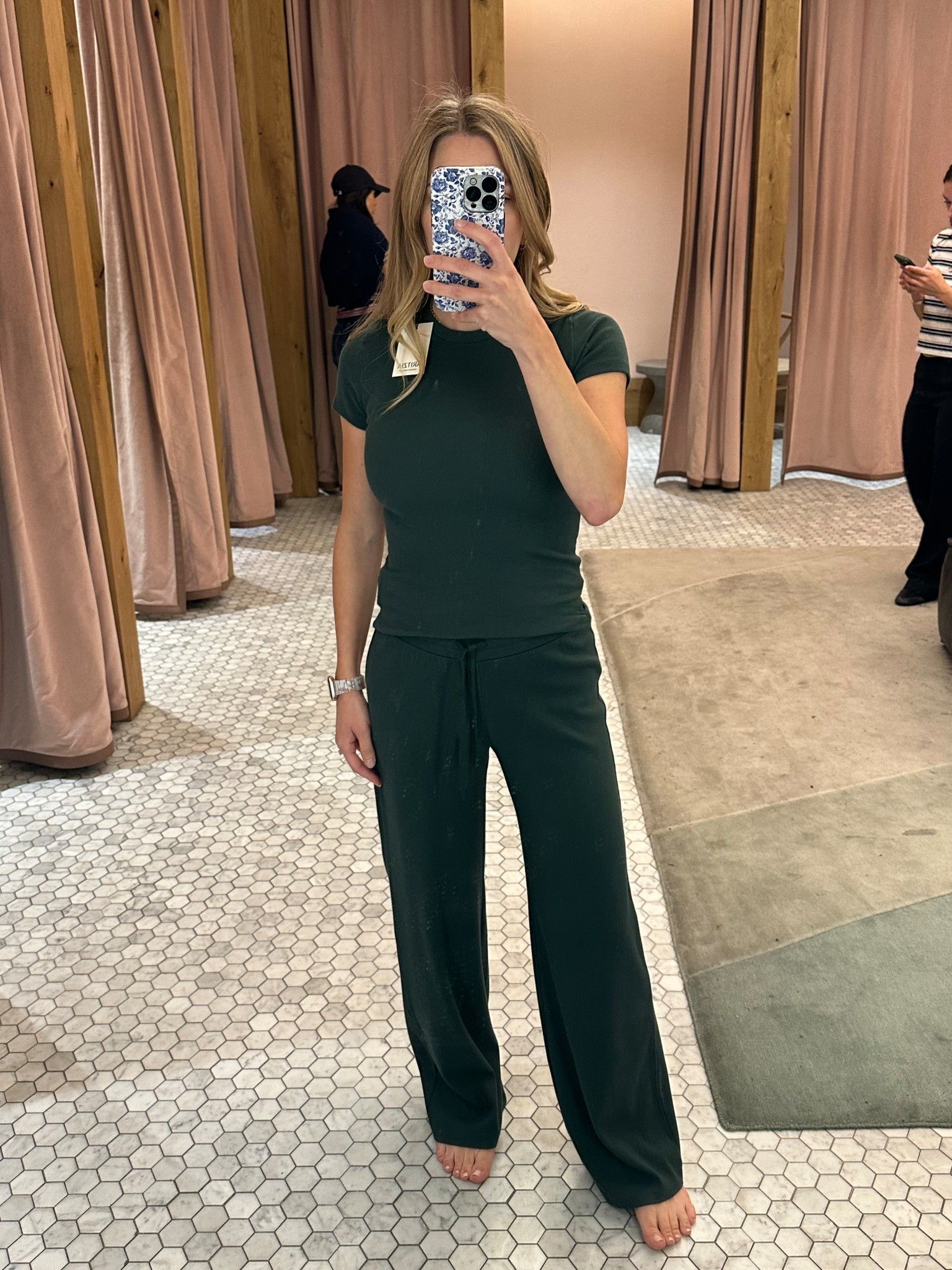 Loungewear 💚

#LTKstyletip #LTKcanada