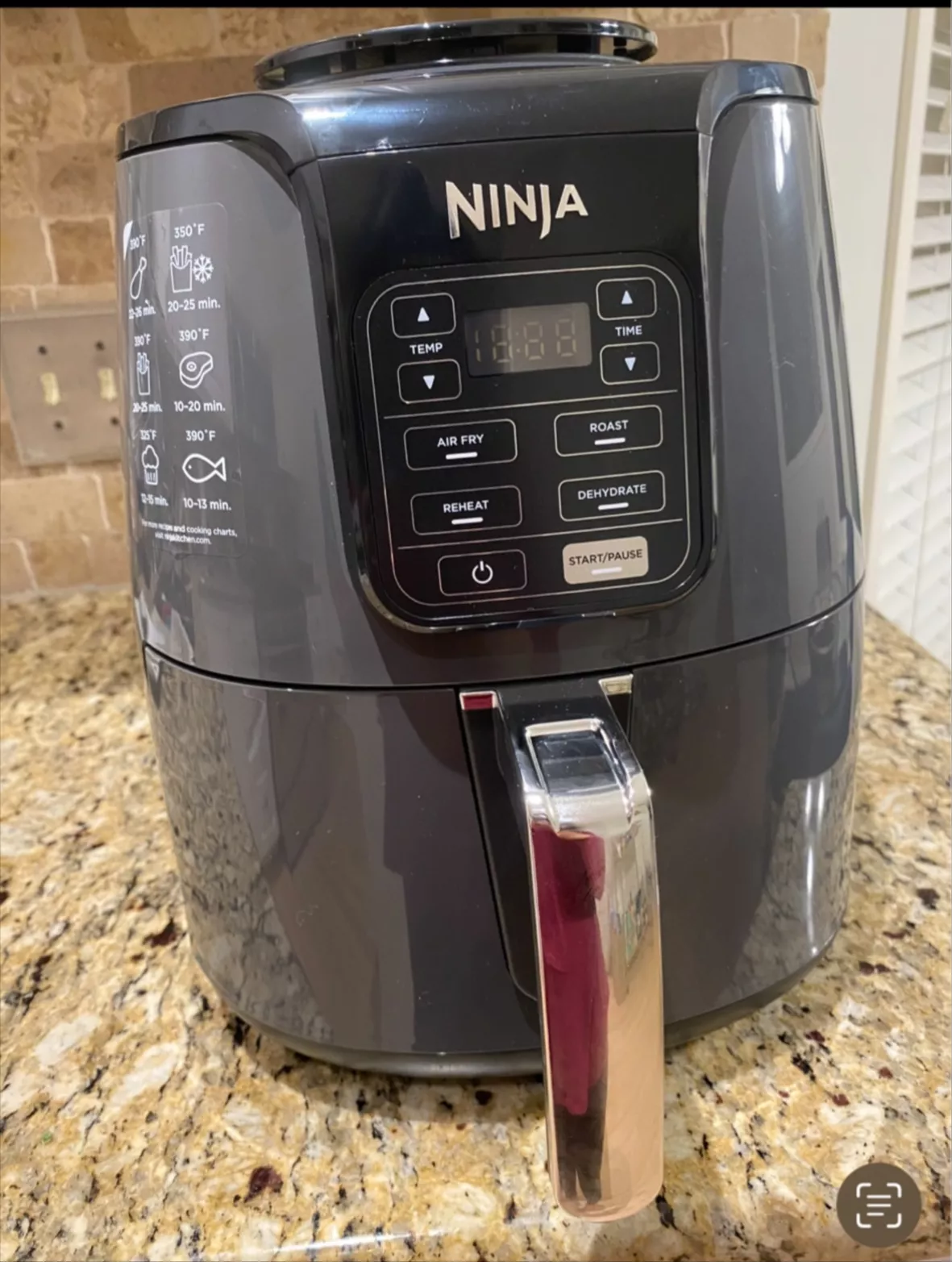 The Ninja AF101 Air Fryer Features 