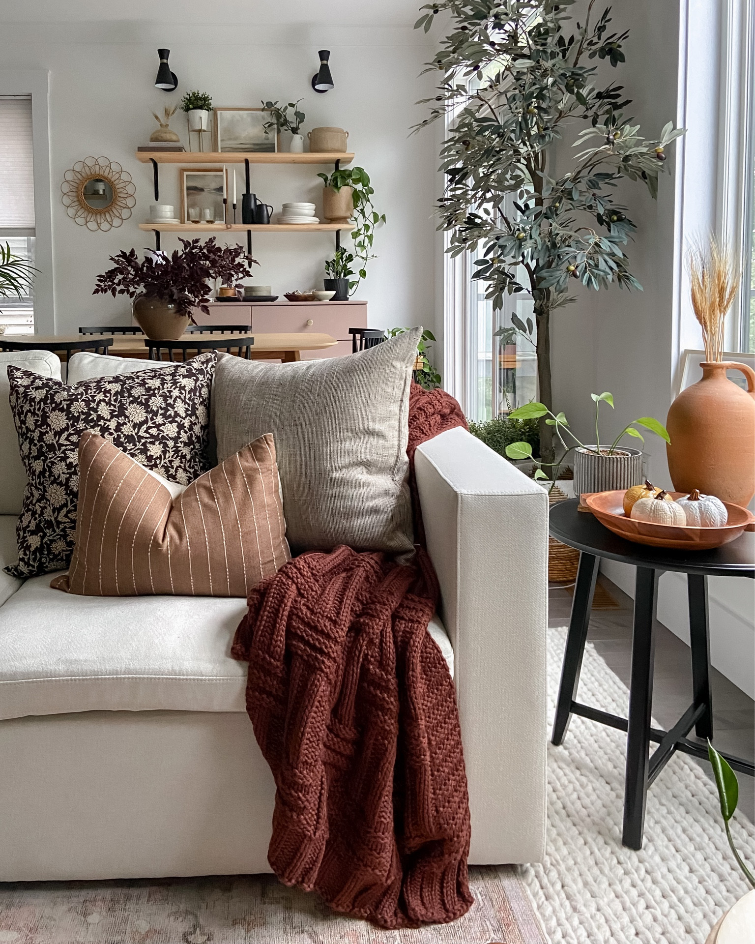 Some favourite pieces for fall! My fall decor is more about texture and coziness than it is about pumpkins and leaves. But.. I do still love a cute pumpkin from time to time! Shop my favourite finds here  

#LTKSeasonal #LTKhome