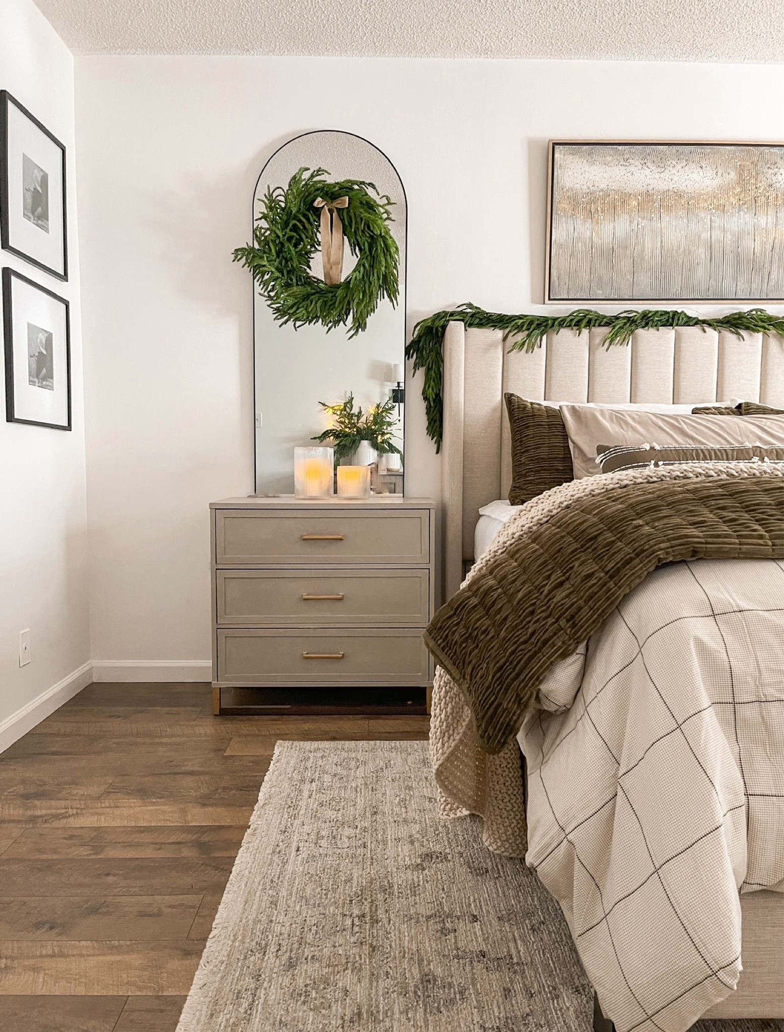 My Norfolk pine wreath and the garland on my headboard are on sale 30% off today (also the stems in the vase on my dresser in the mirror reflection) 

#LTKSaleAlert #LTKStyleTip #LTKHome