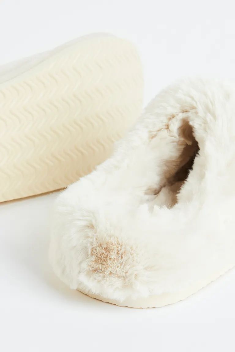 Warm-lined Slippers | H&M (US + CA)