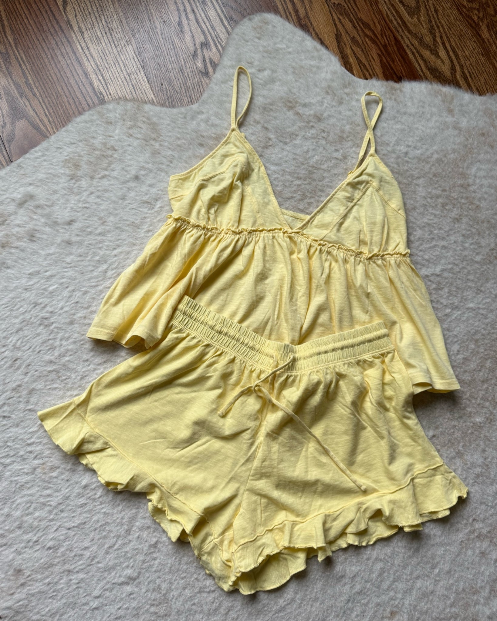The perrrrfect post partum set for summer, nursing friendly sized up to a medium

#LTKBump #LTKmomlife #LTKBaby