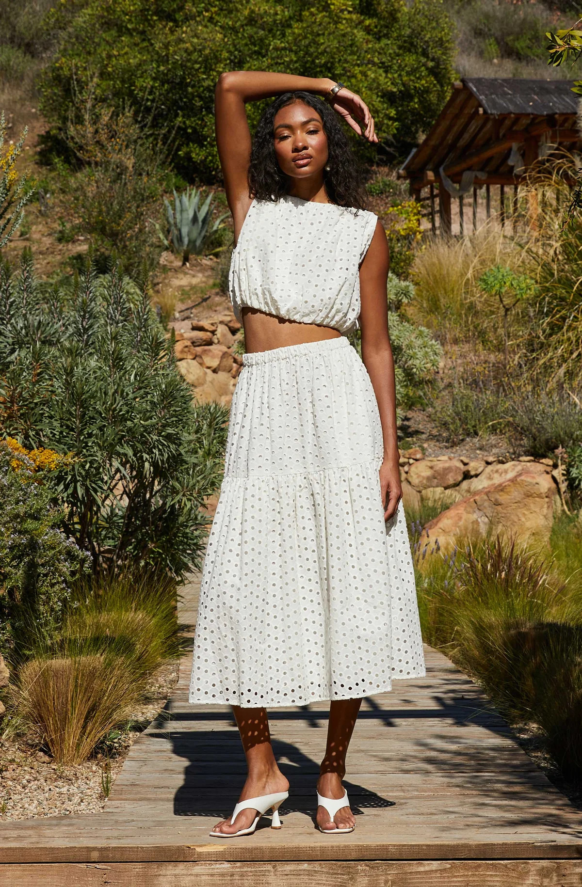 Nalley Eyelet Midi Skirt - White / XS | ASTR The Label (US)