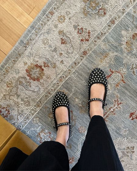 The comfiest studded ballet flats 

#LTKsalealert #LTKshoecrush #LTKfindsunder100