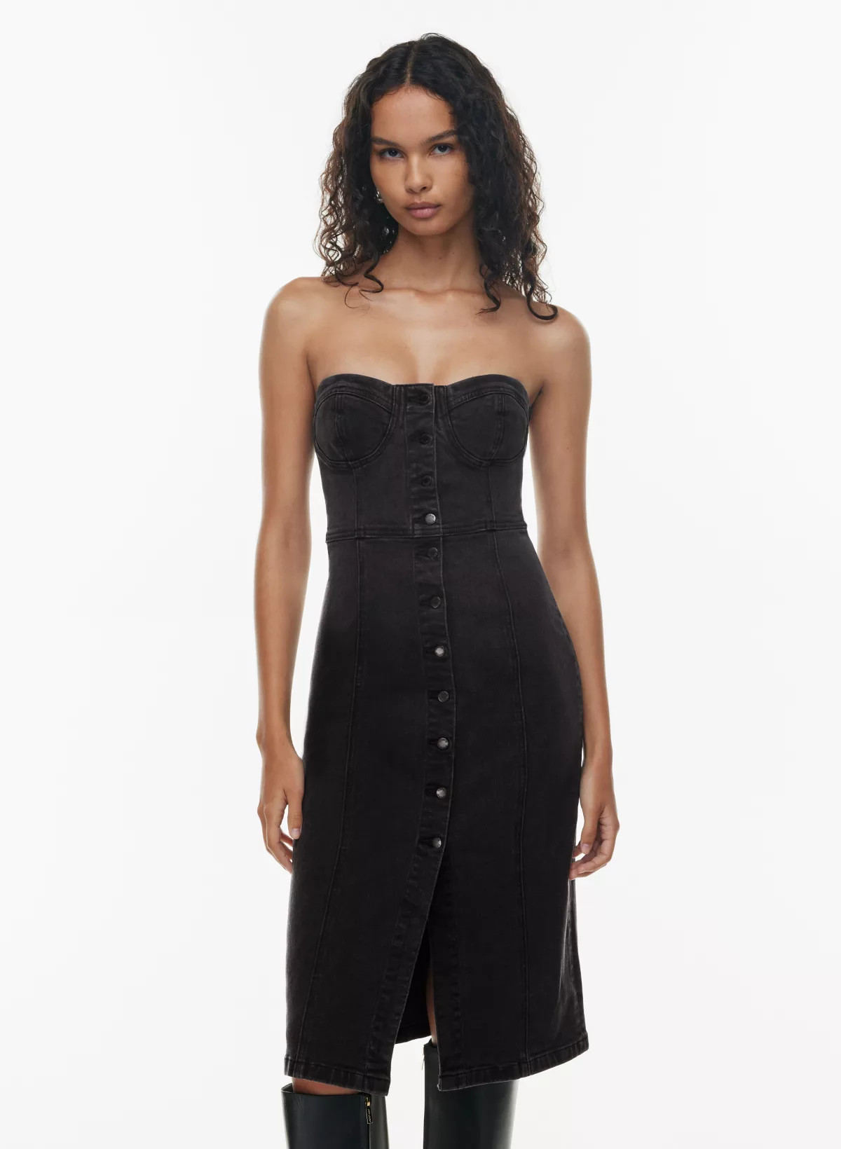 THE 90'S MIDI DENIM DRESS | Aritzia