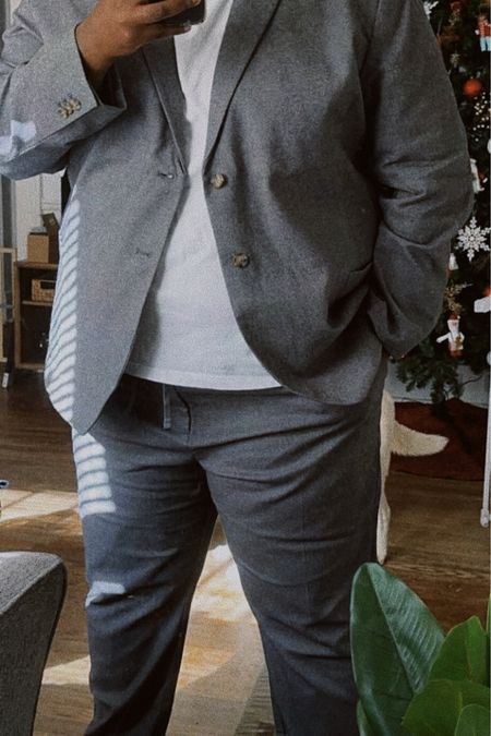 This grey chino suit is on sale for $75!!!
It’s perfect for any guy who wants to go look good during the holidays while being comfortable. 

#LTKmens #LTKCyberWeek #LTKsalealert