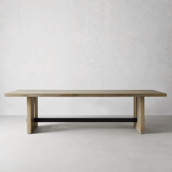 Montauk Rectangular Dining Table (82"-118") | Williams-Sonoma