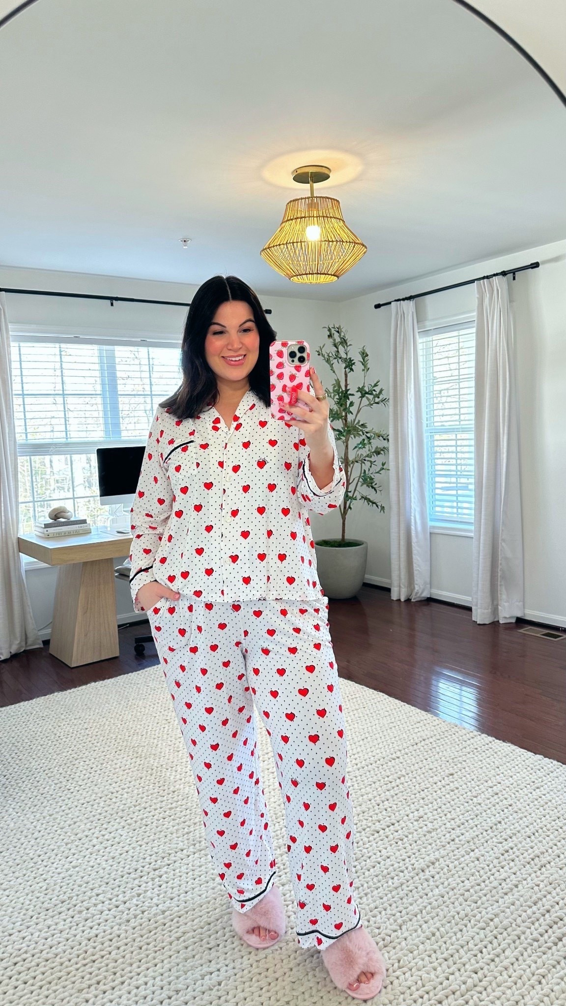 Valentine’s Day pajamas from Kohls!

Heart pjs: size xl


Valentine’s Day 2026 



#LTKMidsize #LTKSeasonal #LTKValentine