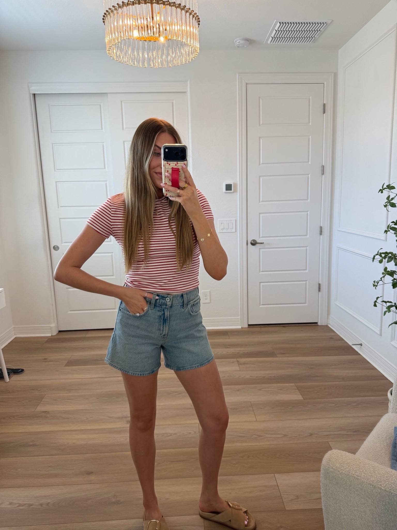 Abercrombie sale!! Love this striped tee for Memorial Day and 4th of July!! Wearing a small and a 27 in shorts. Use code AFSUMMER