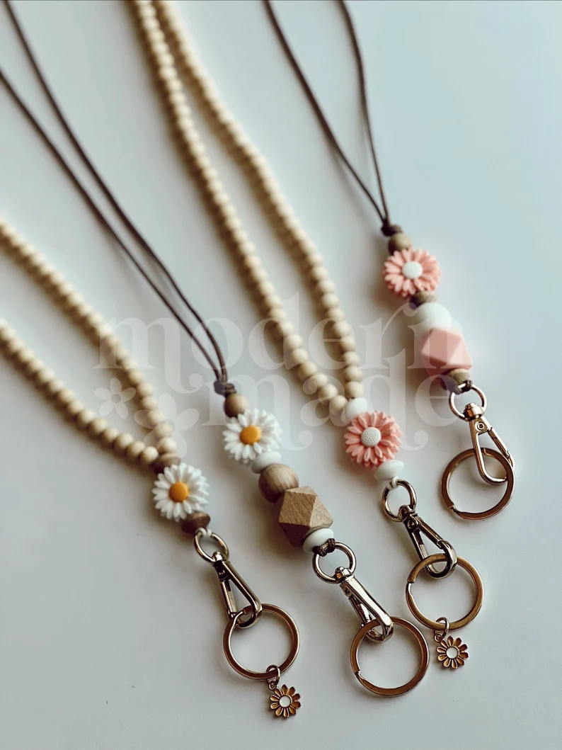 Daisy Teacher Lanyard Wood Lanyard Bead Lanyard Wood Beads - Etsy | Etsy (US)