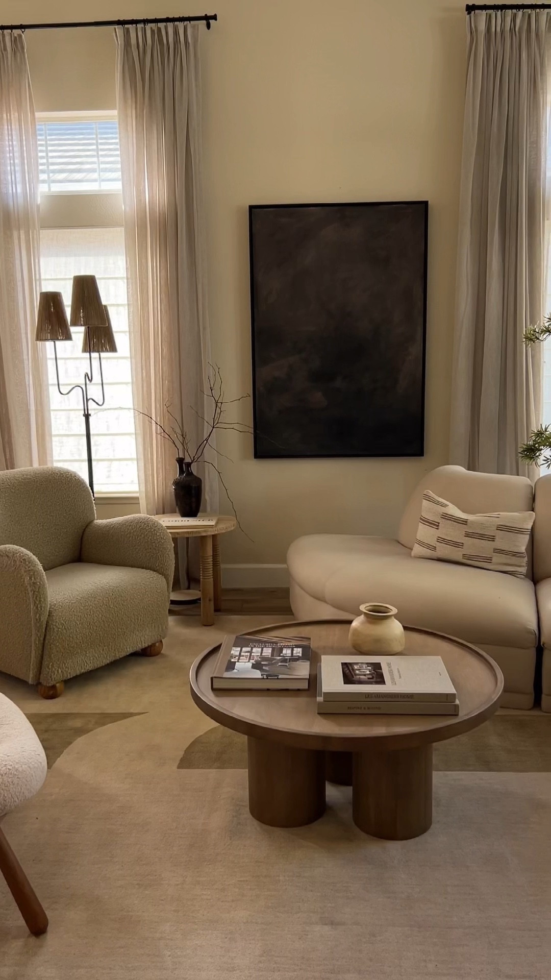 new living room rug 💚