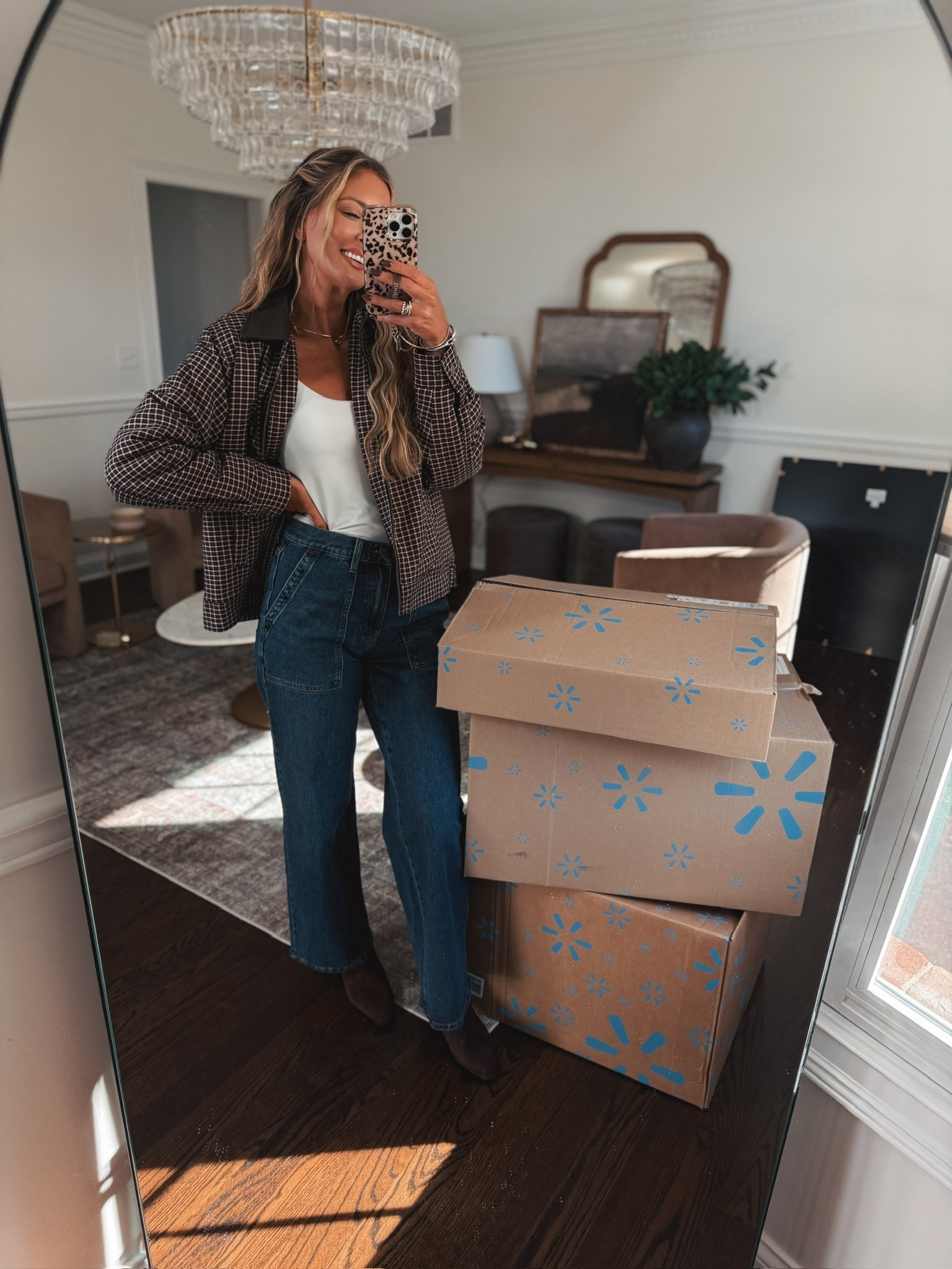 Walmart deals are still going on and lots of my favorite fall new arrivals are included! Like these adorable jeans that look and feel so expensive! 

Wearing a size 4 in the jeans.