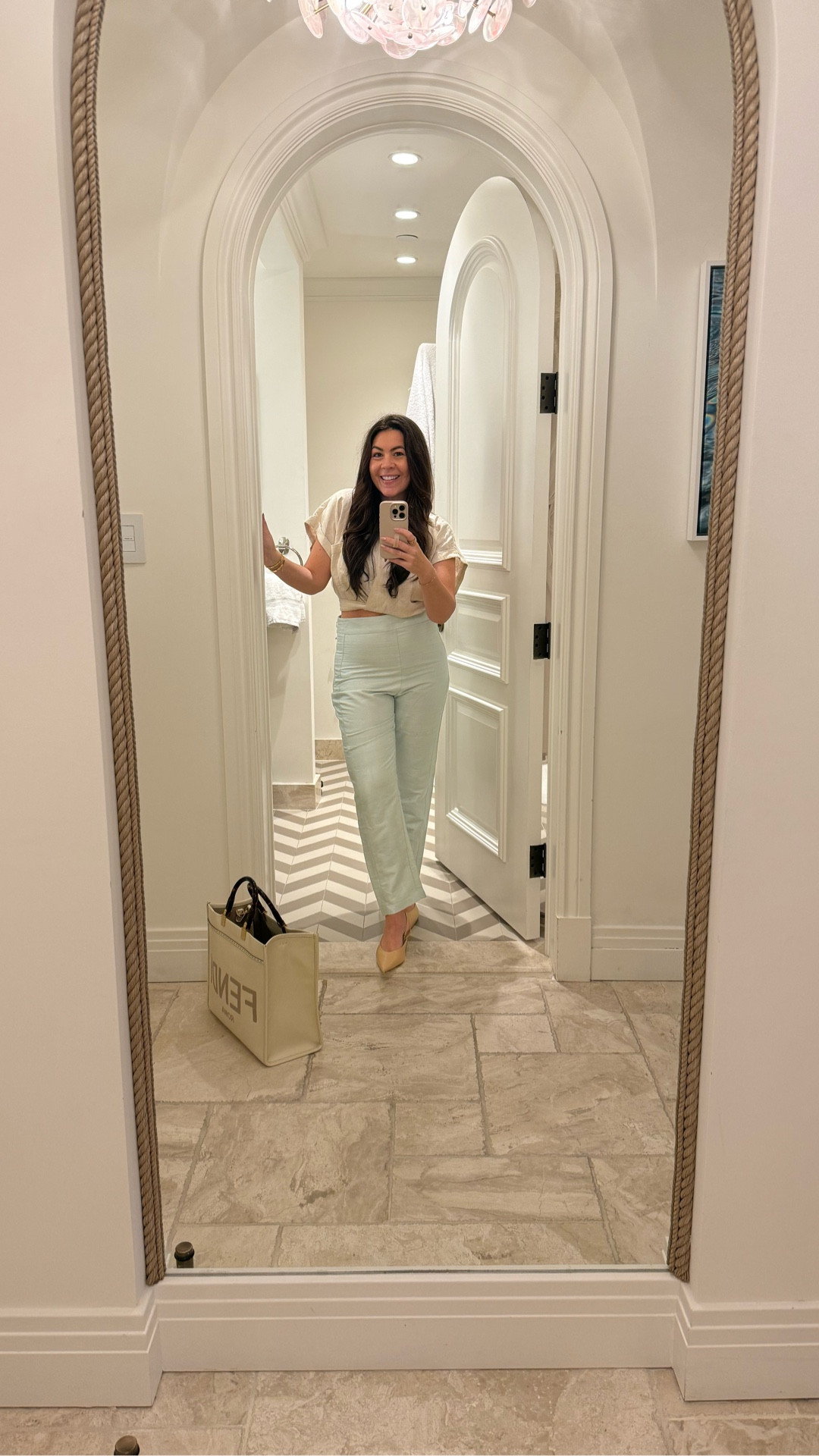 Business meeting in #palmbeach #juliaamory 