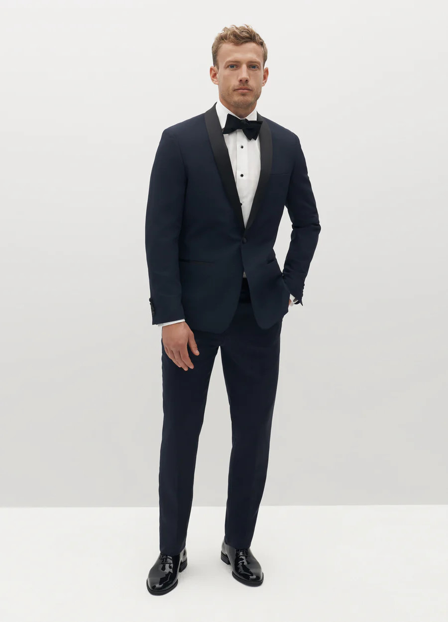 Men's Shawl Lapel Navy Tuxedo | SuitShop
