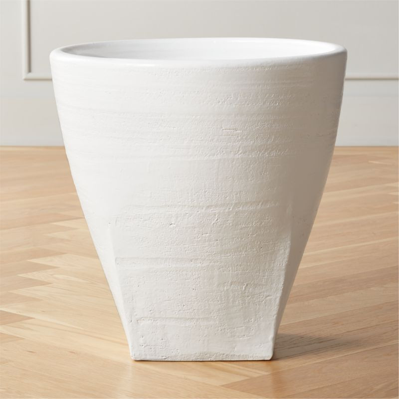 Virgil White Large Modern Planter + Reviews | CB2 | CB2