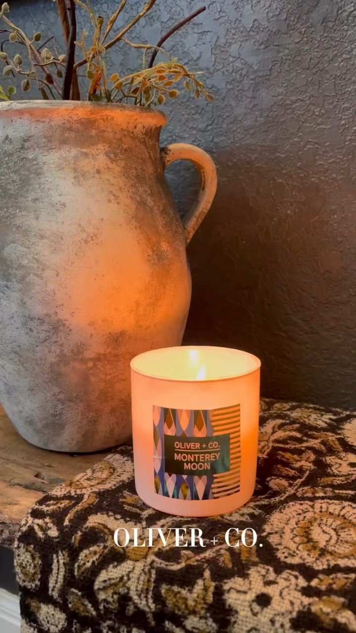 🌿The Oliver Fragrance Co. ® Summer Fragrance smells amazing in my home!

#fyp #home #homefragrance #candles #homesweethome

#LTKselfcare #LTKActive #LTKHome