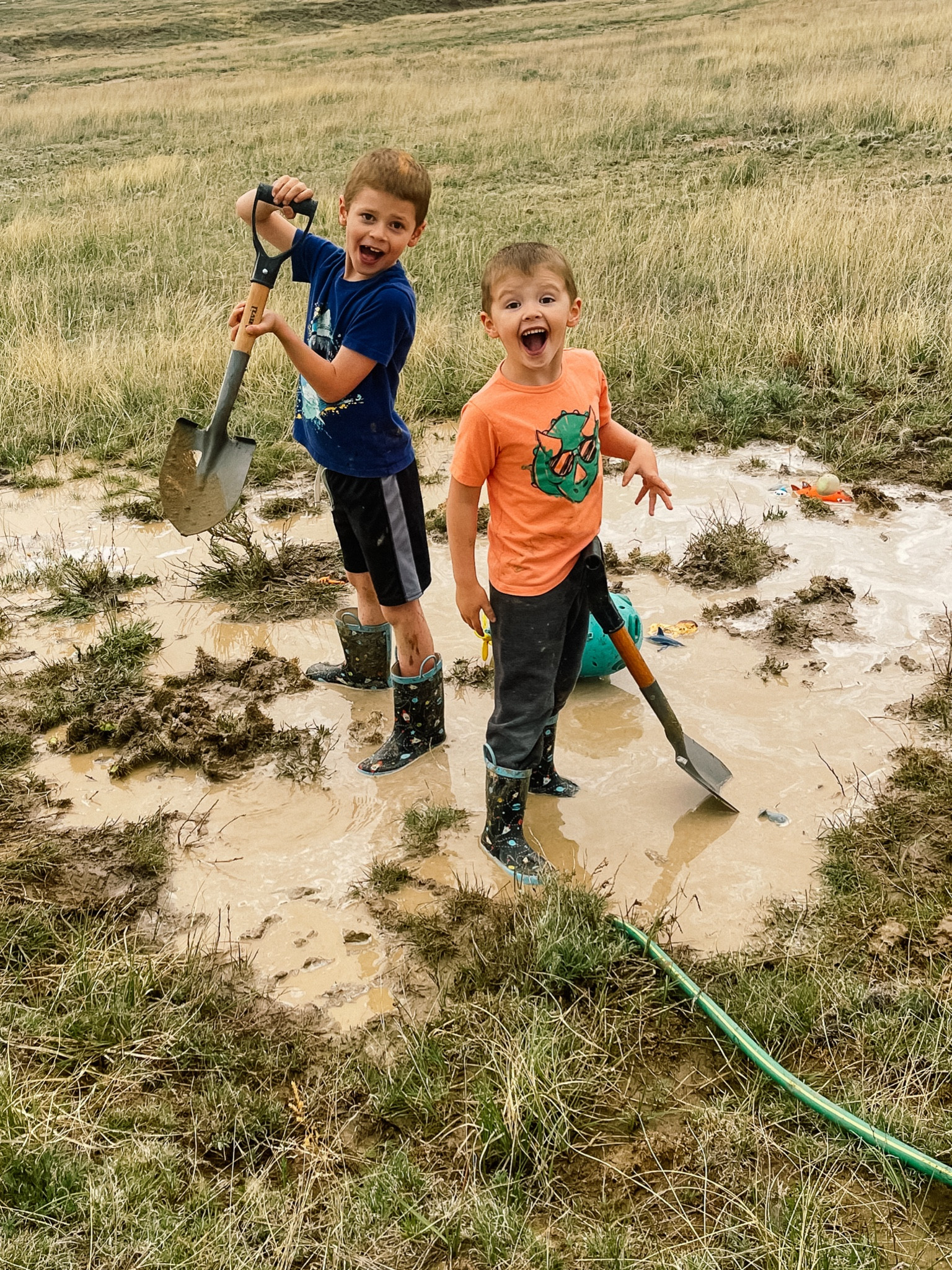 Kid’s rain boots!

** make sure to click FOLLOW ⬆️⬆️⬆️ so you never miss a post ❤️❤️

📱➡️ simplylauradee.com

baby | toddler | kids | toddler clothing | toddler outfit | pajamas | jammies | newborn | baby gift | baby gear | baby toys | toddler toys | kids clothing | baby boy | baby girl | pink | blue | carters | old navy | baby essentials | target | target finds | walmart | walmart finds | amazon | found it on amazon | amazon finds

#LTKFamily #LTKShoeCrush #LTKKids