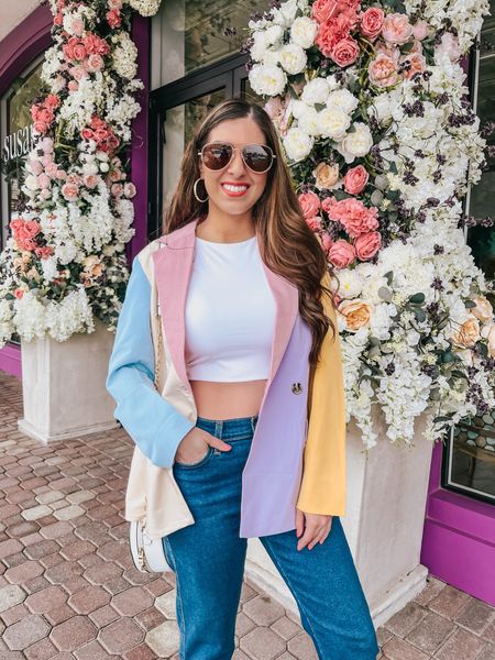 Spring Outfit 🌸 Weekend Outfit for the season with this cute colorblock Blazer and Jeans style. Paired it with a super soft cropped tank. Comes in many colors and wearing size Small. Wearing XS in the blazer and size 2 in the jeans. Shoes are also true to size. 



#LTKsalealert #LTKfindsunder50 #LTKSeasonal