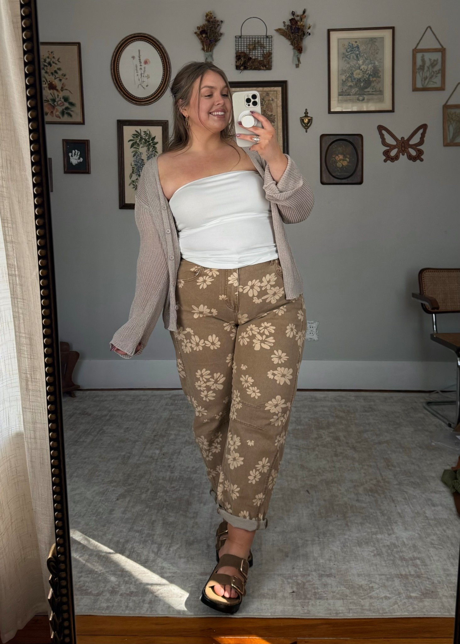 Obsessed with these pants! 

Cardigan is from TikTok shop! You can find in my showcase if you search cardigan (@deals.and.daisies)

#LTKMidsize #LTKPlusSize