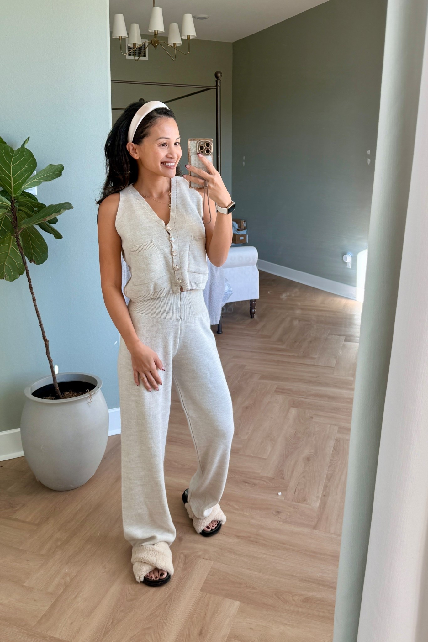 Love this two piece set!

#LTKdayinmylife #LTKmomlife #LTKPetite