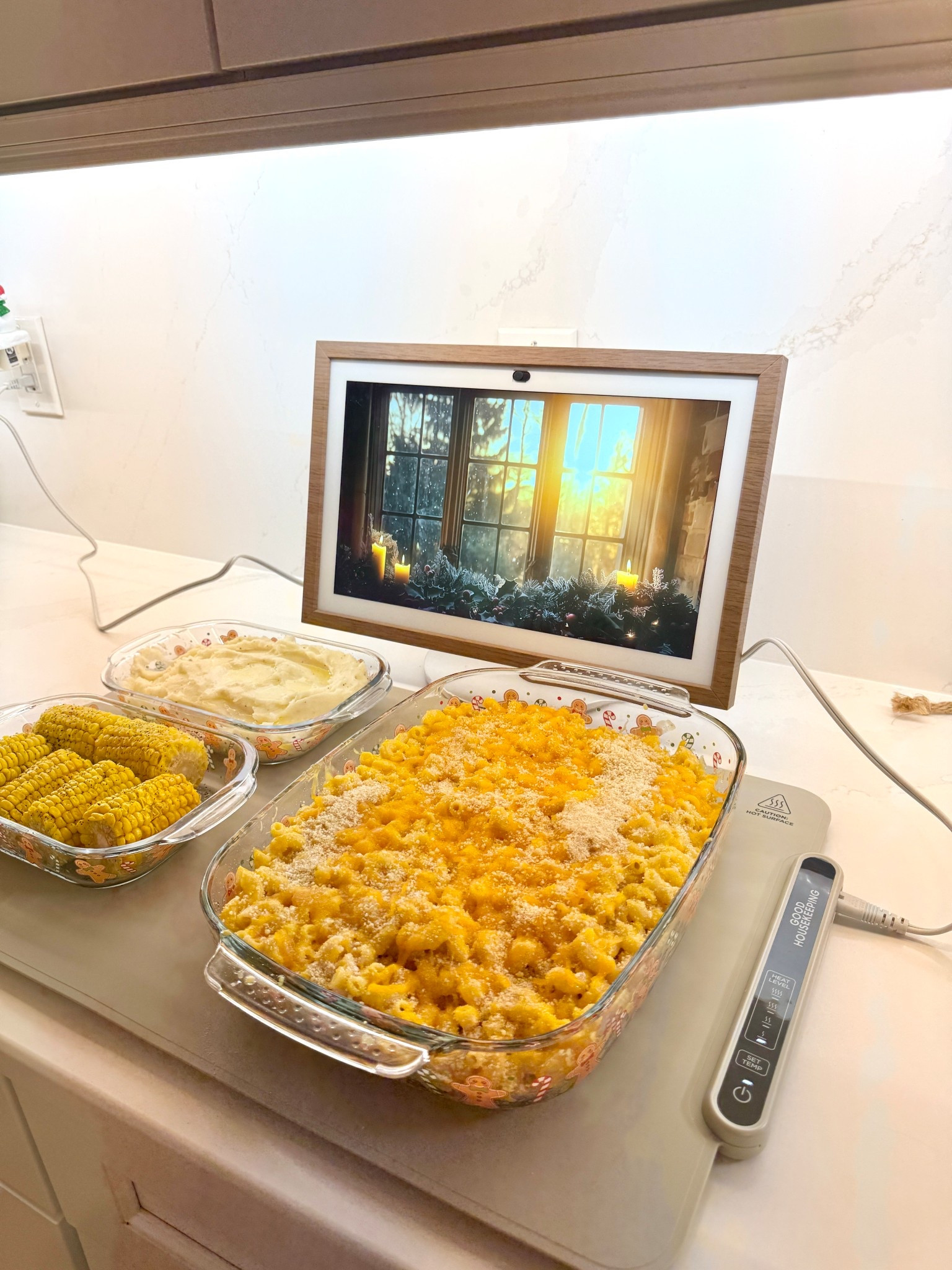 @qvc @goodhousekeeping #ad #loveQVC 
Good Housekeeping Portable Food Warming Tray & Storage Bag on TSV 
10/1-10/31 code Welcome10- $10 off $25+ purchase

#LTKSaleAlert #LTKHoliday #LTKHome