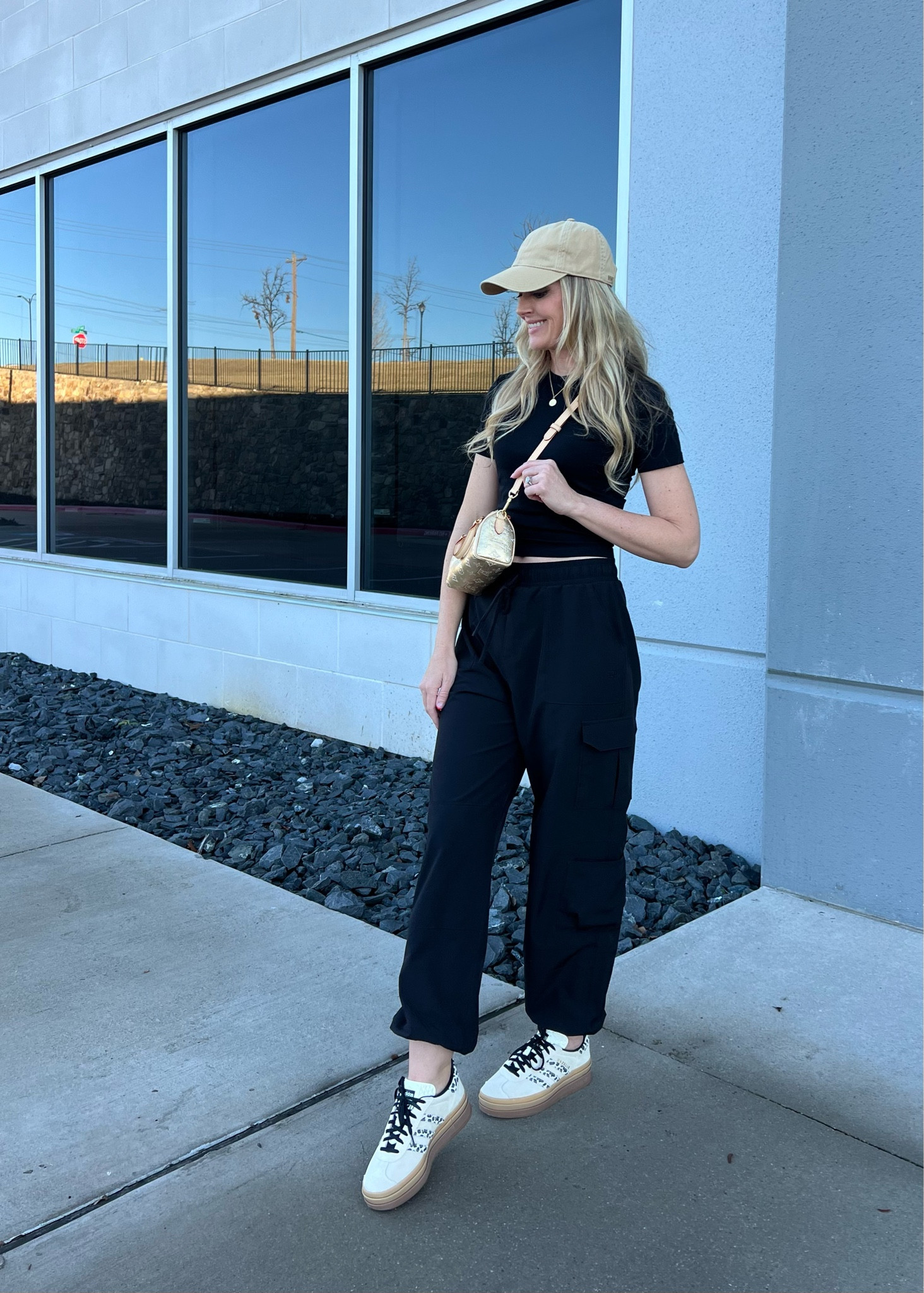 Albion Fit President’s Day Sale 🛍️ 
Use code: PRESDAYHOLLYR + my link https://links.albionfit.com/presdayhollyr
20% off or more on Lifestyle/Fitness! 
.
.
.
#ltkfit 

#LTKSaleAlert #LTKMostLoved #LTKTravel