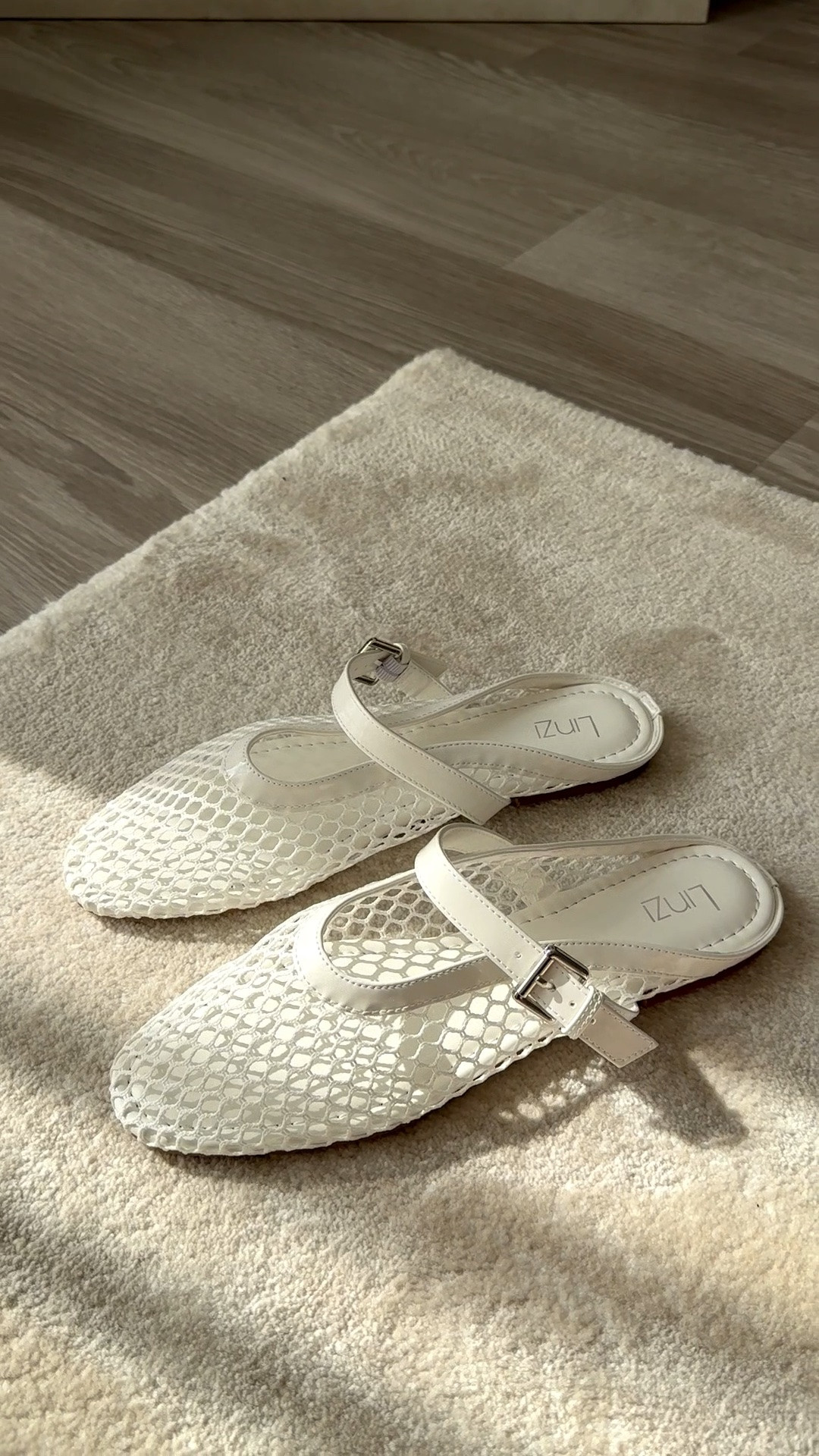 Mesh Ballet Flats! Loving these!

Tags: Summer, Summer Shoe, Mesh Ballet Flat, Ballet Flat, Chic, Classy

#LTKsummer #LTKuk #LTKeurope