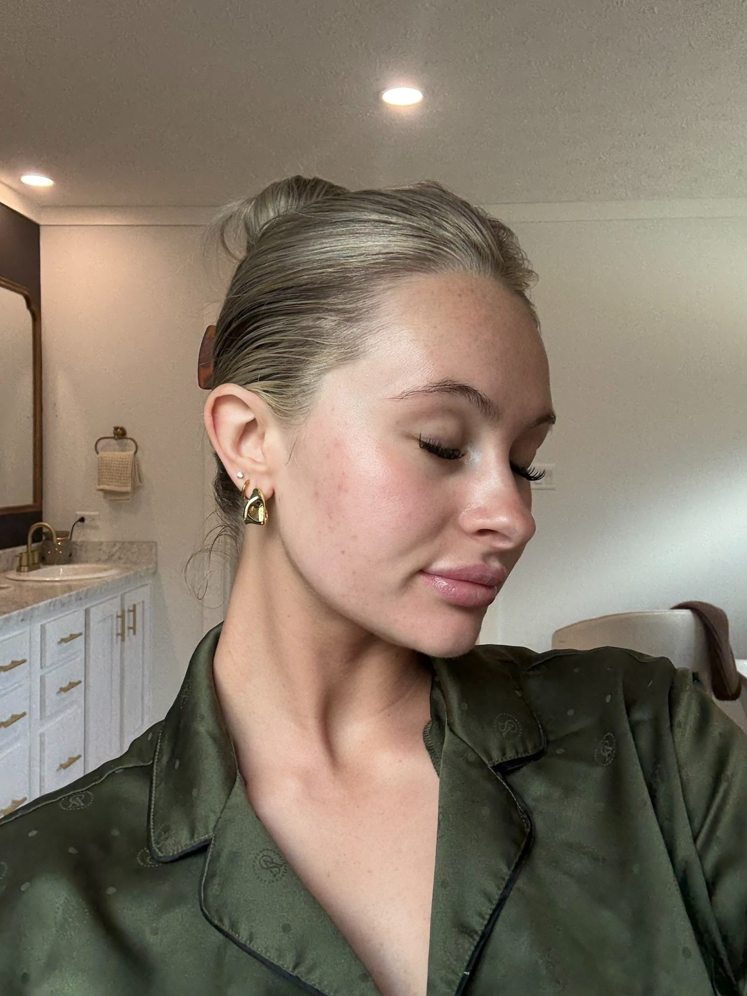 These earrings I’ve been wearing pretty much daily are also on sale! 

#LTKootd #LTKgrwm
