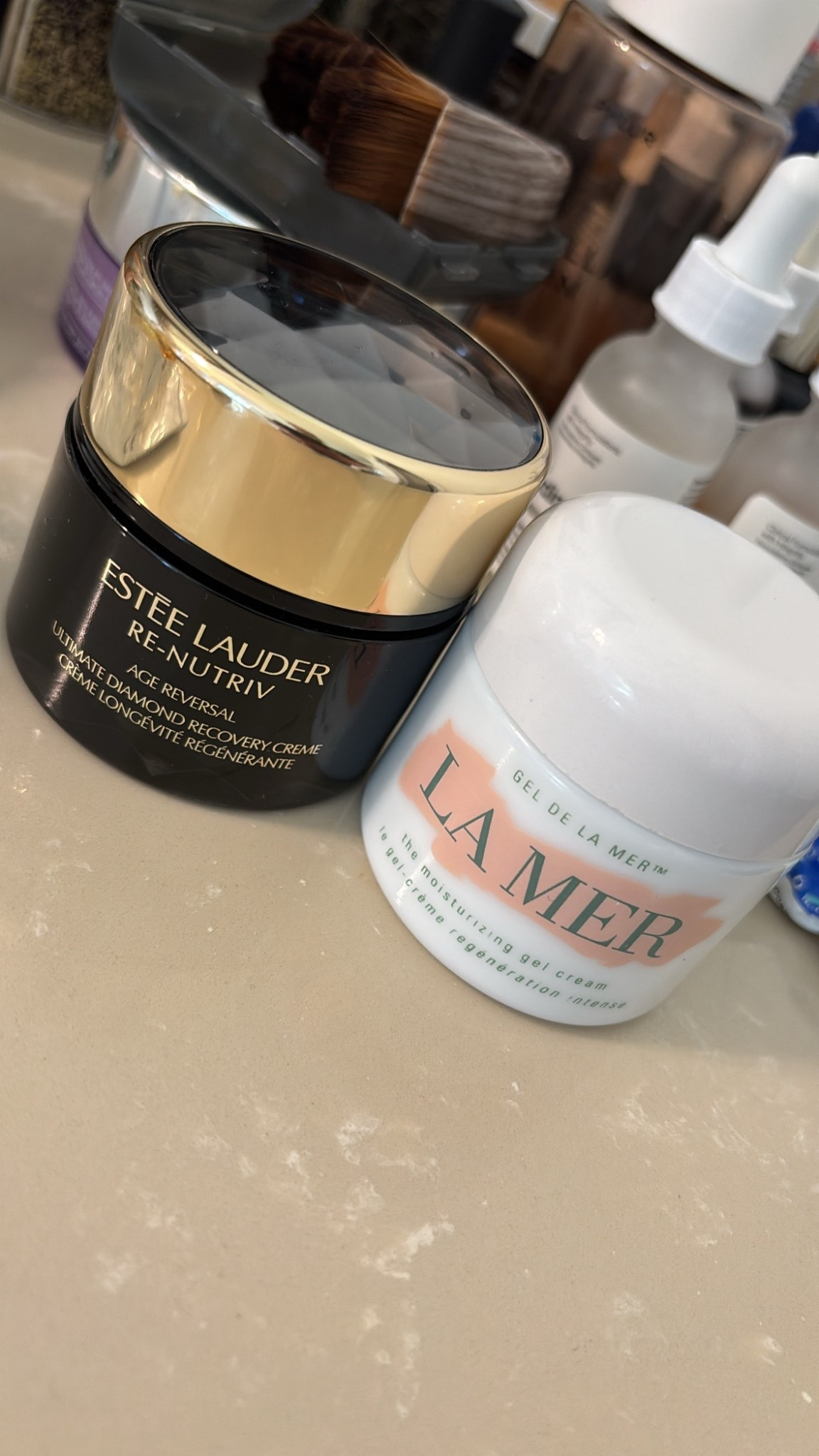 I don’t do Botox or fillers (yet 😏), but I do invest in my skin. ✨ La Mer + Estée Lauder Re‑Nutriv = my tried‑and-true glow duo. 💎 Shop my faves on LTK!

#LTKOver40 #LTKdayinmylife #LTKBeauty