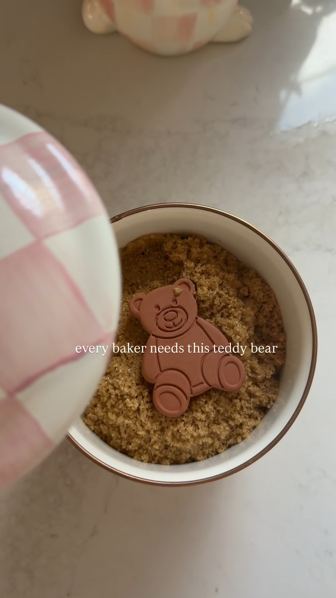 The teddy bear every baker needs, its saves my brown sugar every time.
•
It’s been five months which means it’s time to replace my sugars companion. These can also be used to keep cakes, cookies, muffins moist & other items. I’ll share that another time.


Comment BEAR & get yours delivered overnight. #bakingessentials #homebaker #ltkhome 

#LTKHome