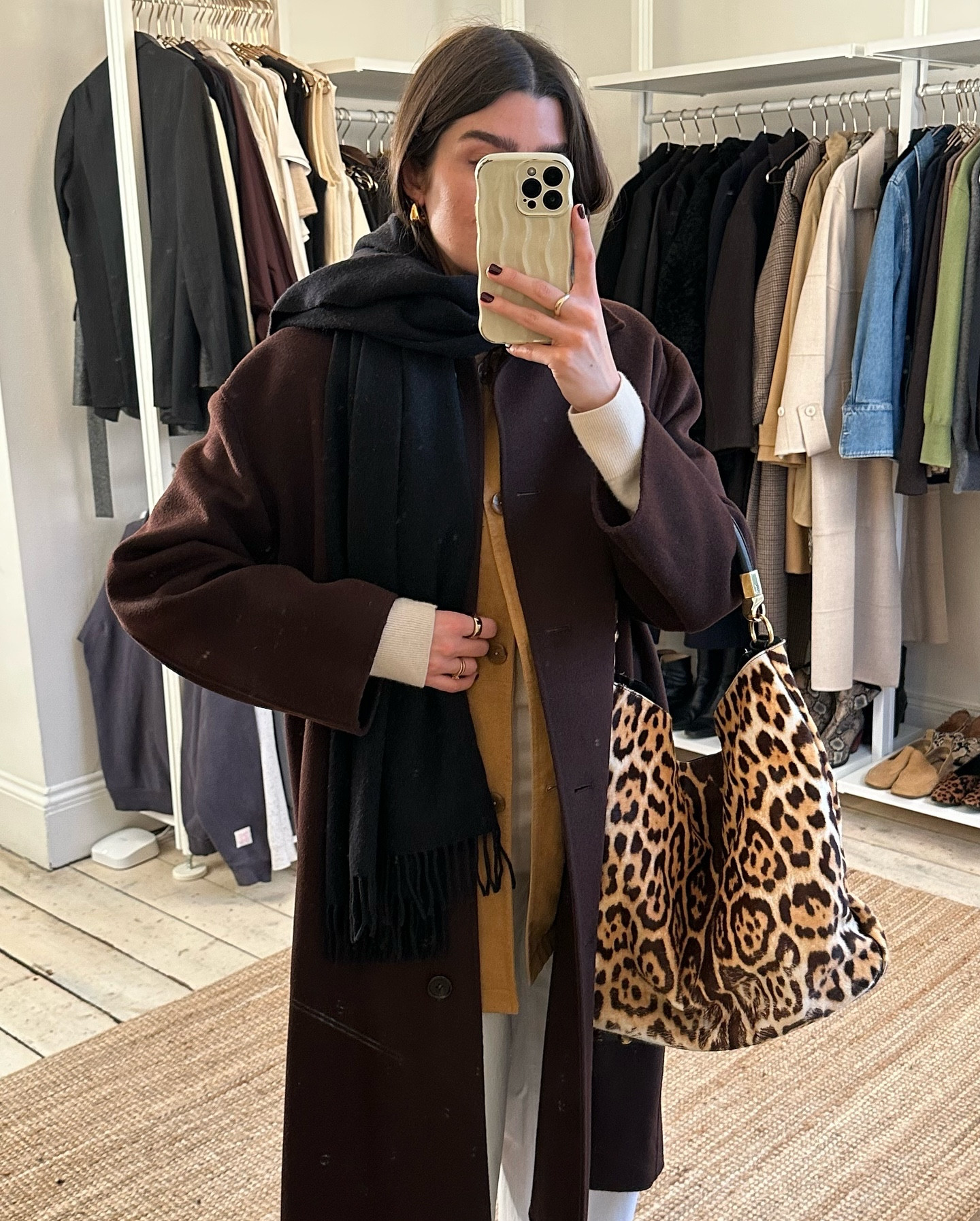 A lesson in layering from my recent Substack post that’s *packed* with style prompts for if you’re feeling a little lost with your wardrobe.