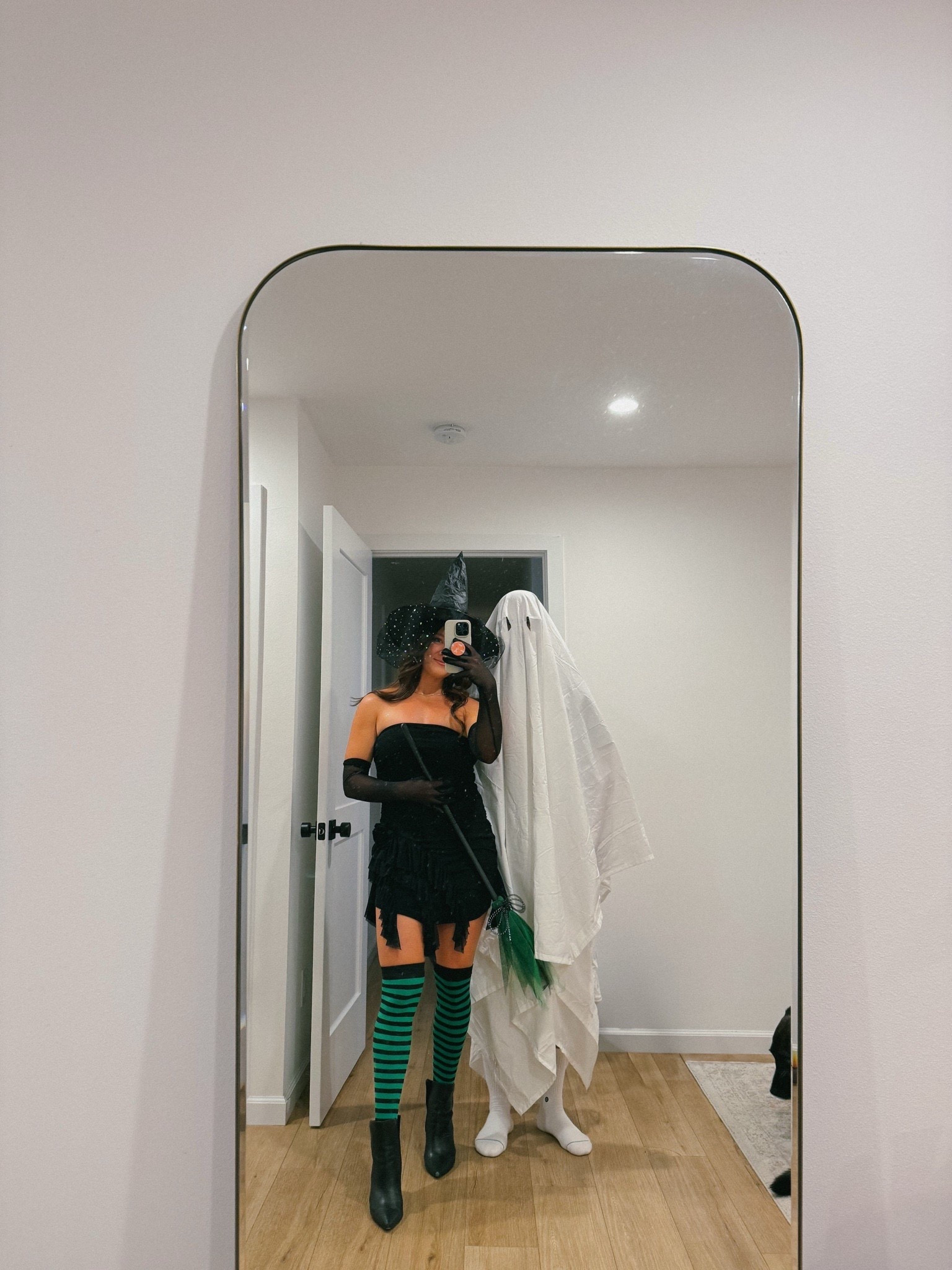 Couples Halloween costume 

#LTKParties #LTKStyleTip #LTKHalloween