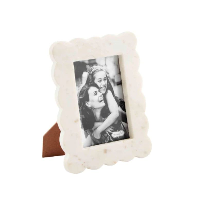 Marble Scalloped Frame (2 Sizes) | Linen & Flax Co