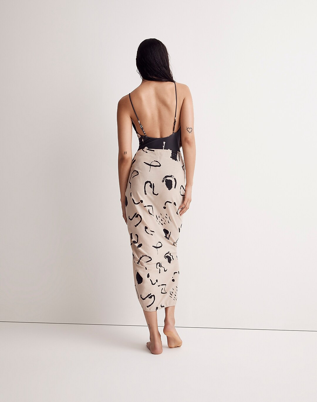 Madewell x Caroline Z Sarong Scarf in Abstract Alpha | Madewell