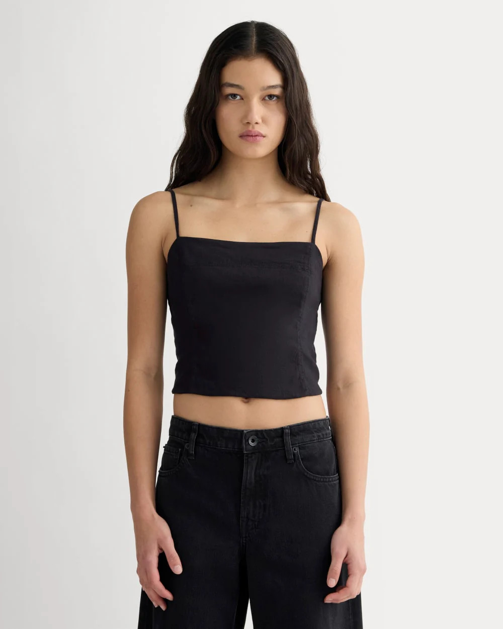 The Seamed Top in Stretch Linen | Black | Everlane