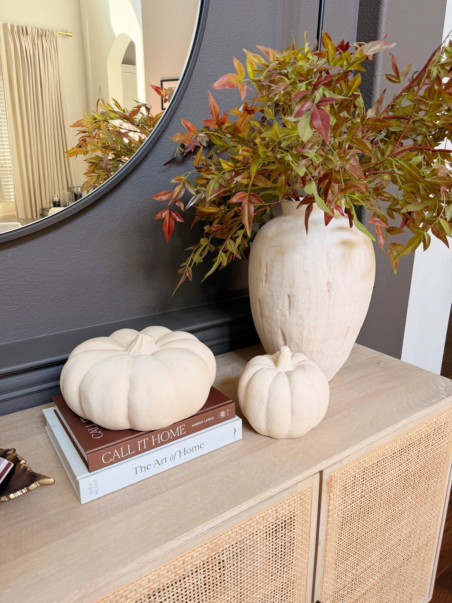 Your sign to pick up these beautiful ceramic pumpkins before they’re all gone! They’re beautiful and much more affordable than the pottery barn ones. ￼