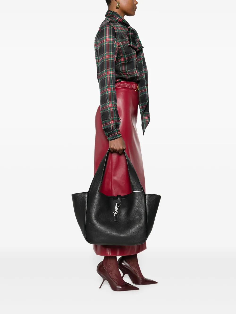 Saint Laurent Le 5 À 7 Bea Leather Tote Bag | Black | FARFETCH PT | Farfetch Global