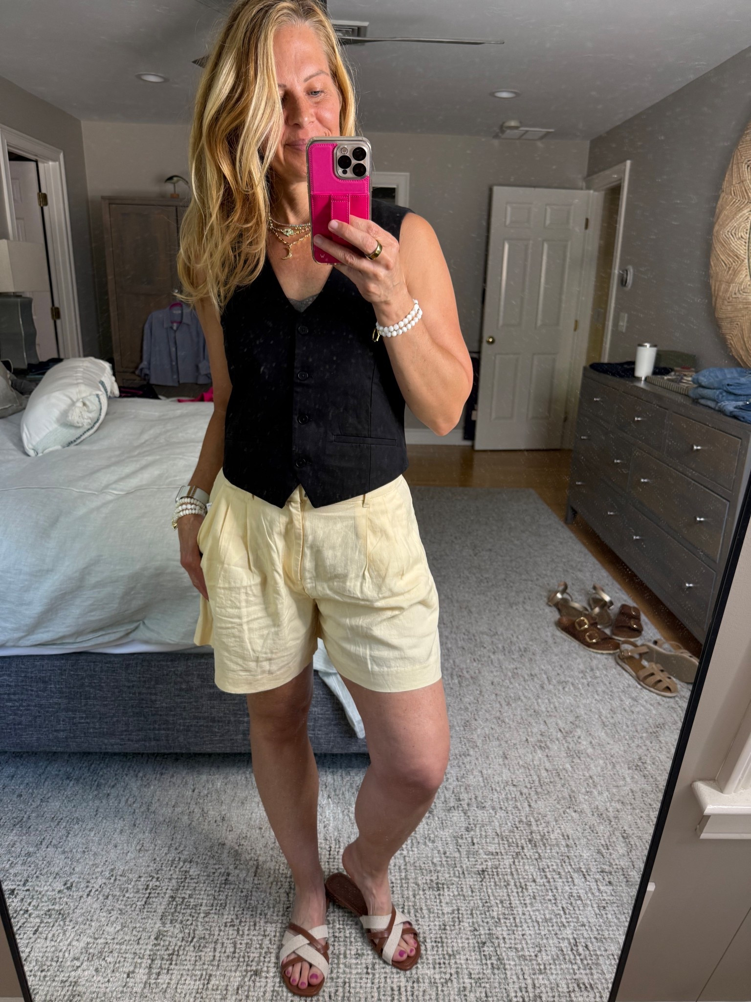You can’t go wrong with a super cute button up Valori vest paired with linen shorts from the gap. Both pieces run, true to size and pair it with my favorite reversible Horsebit belt.  I wear a size medium in the belt!  It’s reversible and ❤️❤️❤️

#LTKSeasonal #LTKStyleTip #LTKOver40