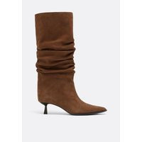 Stradivarius Slouchy leather kitten heel boots  BEIGE 7 | Stradivarius (UK)