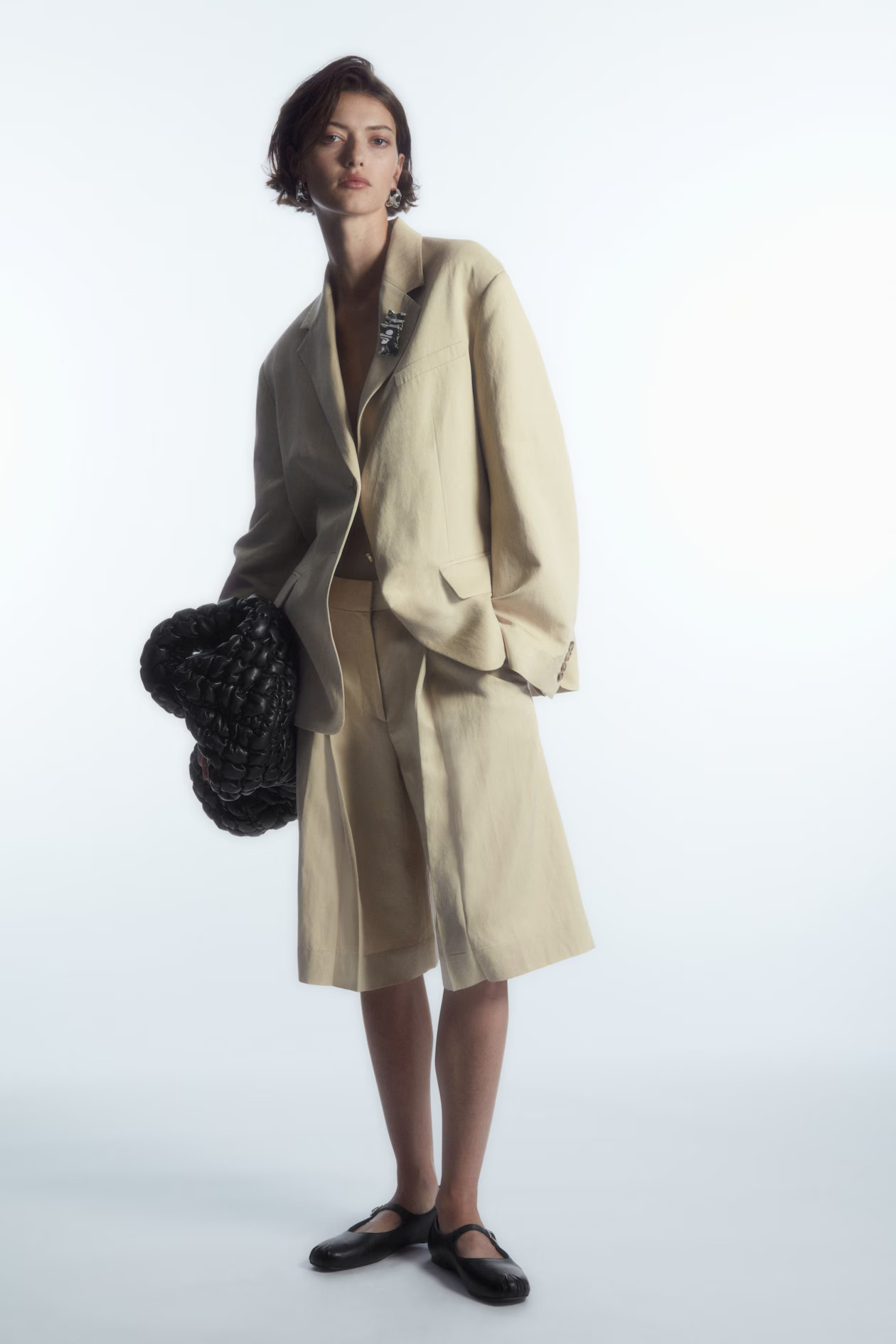 PLEATED VOILE BERMUDA SHORTS | COS (AU)