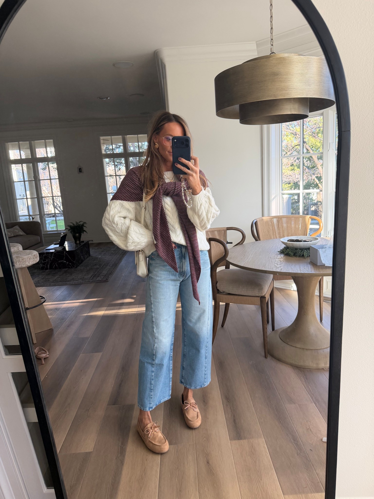 Love this outfit, perfect high low mix! 

#LTKmomlife #LTKOver40 #LTKdayinmylife