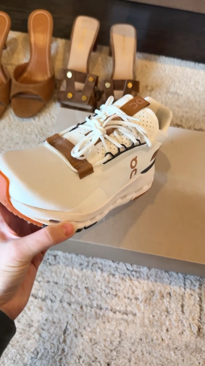 ON Running
Sneakers 

#LTKfitnessgoals #LTKSeasonal #LTKActive