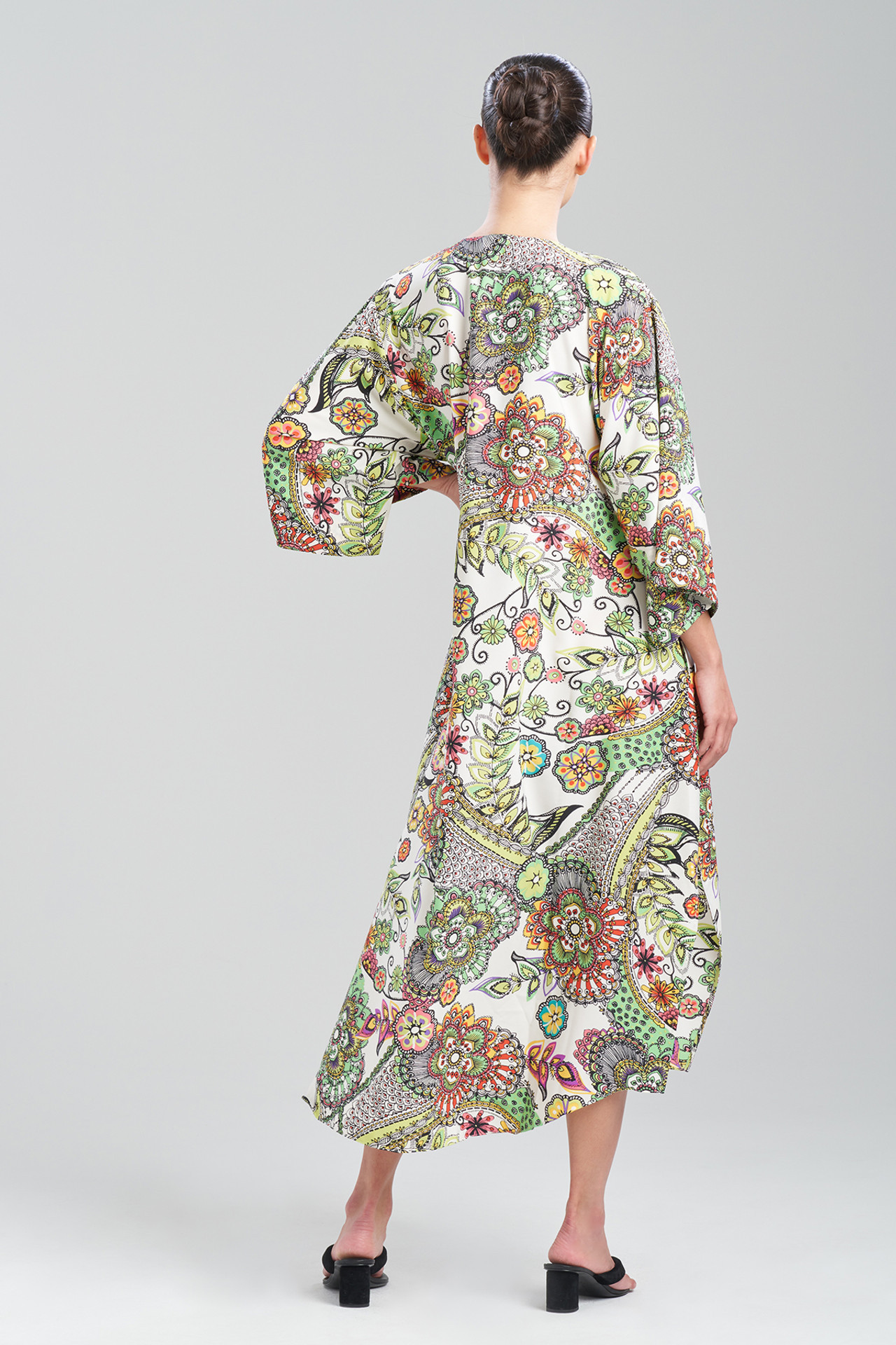 Peizuri Caftan | Natori