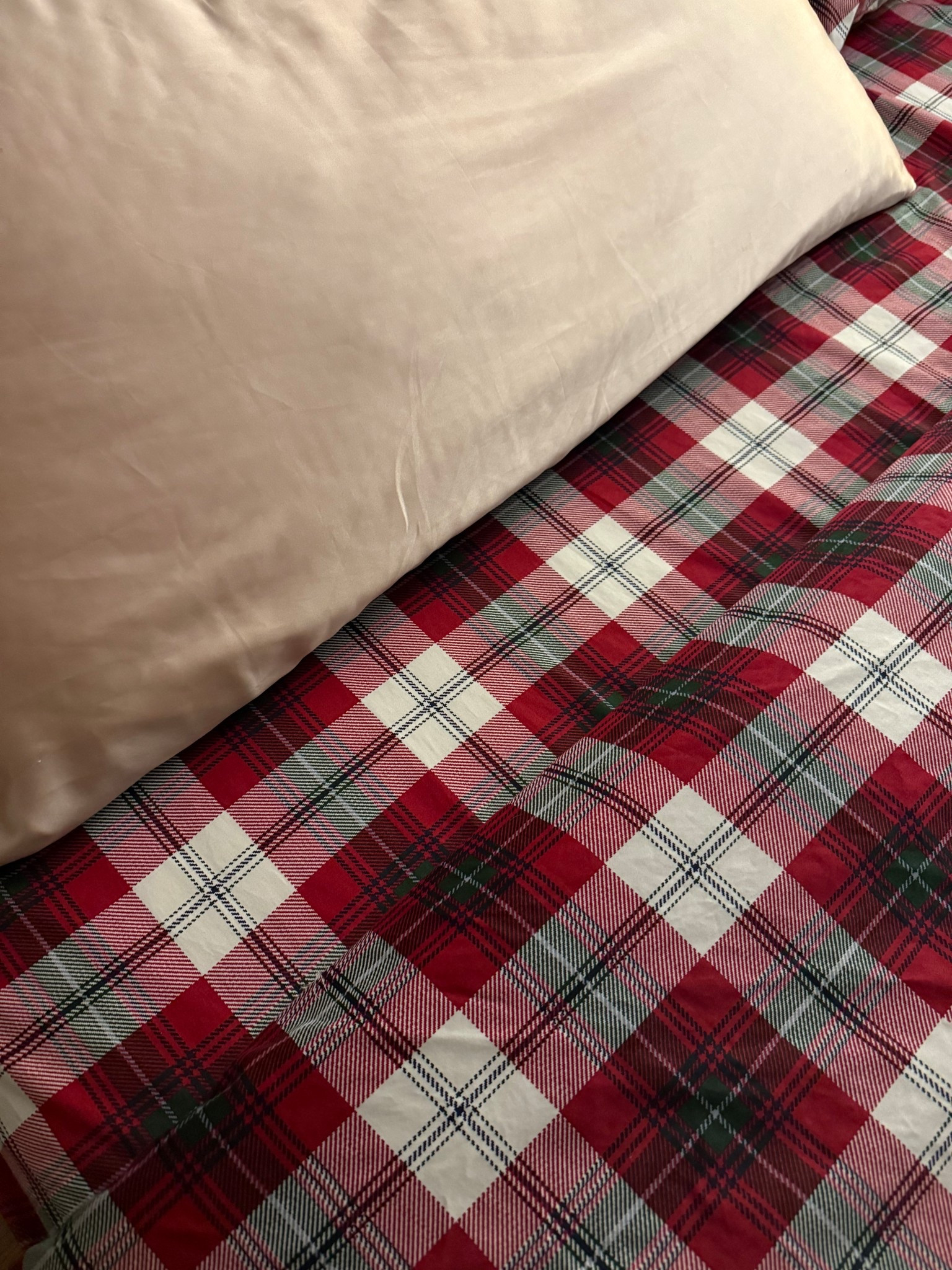 The perfect Christmas sheets are at Target! Plus linking my favorite pillow case of all time. 

#LTKHome #LTKSeasonal #LTKHoliday