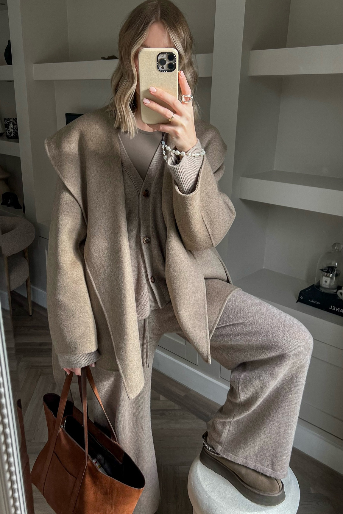 🐻💫 Cashmere lounge set women, lounge pants, comfy sets, comfy casual, comfy outfit, Ugg tazz platform, Ugg tazz outfits, brown outfit, suede bag Sezane, lilysilk 

#LTKFashionMonth #LTKbag #LTKeurope