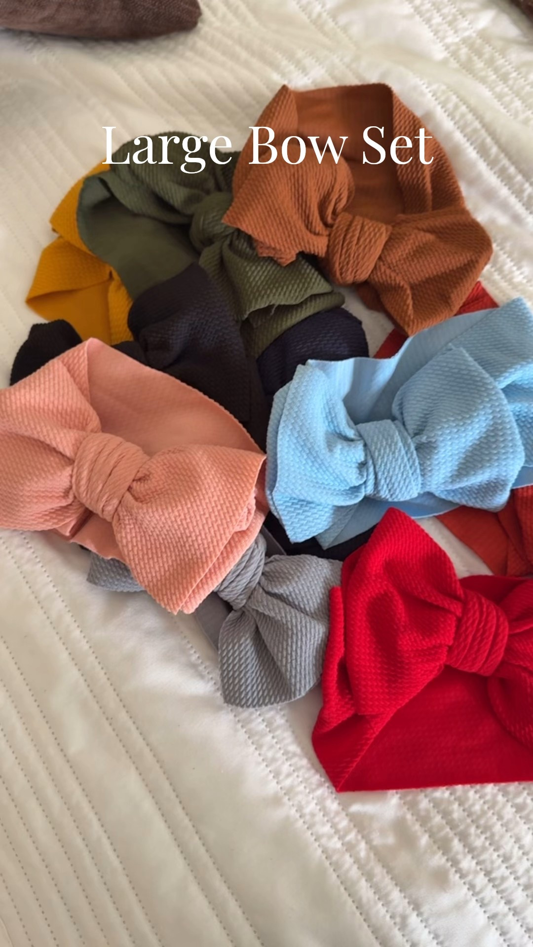 Large bows, baby bows 

#LTKBeauty #LTKmomlife #LTKBaby