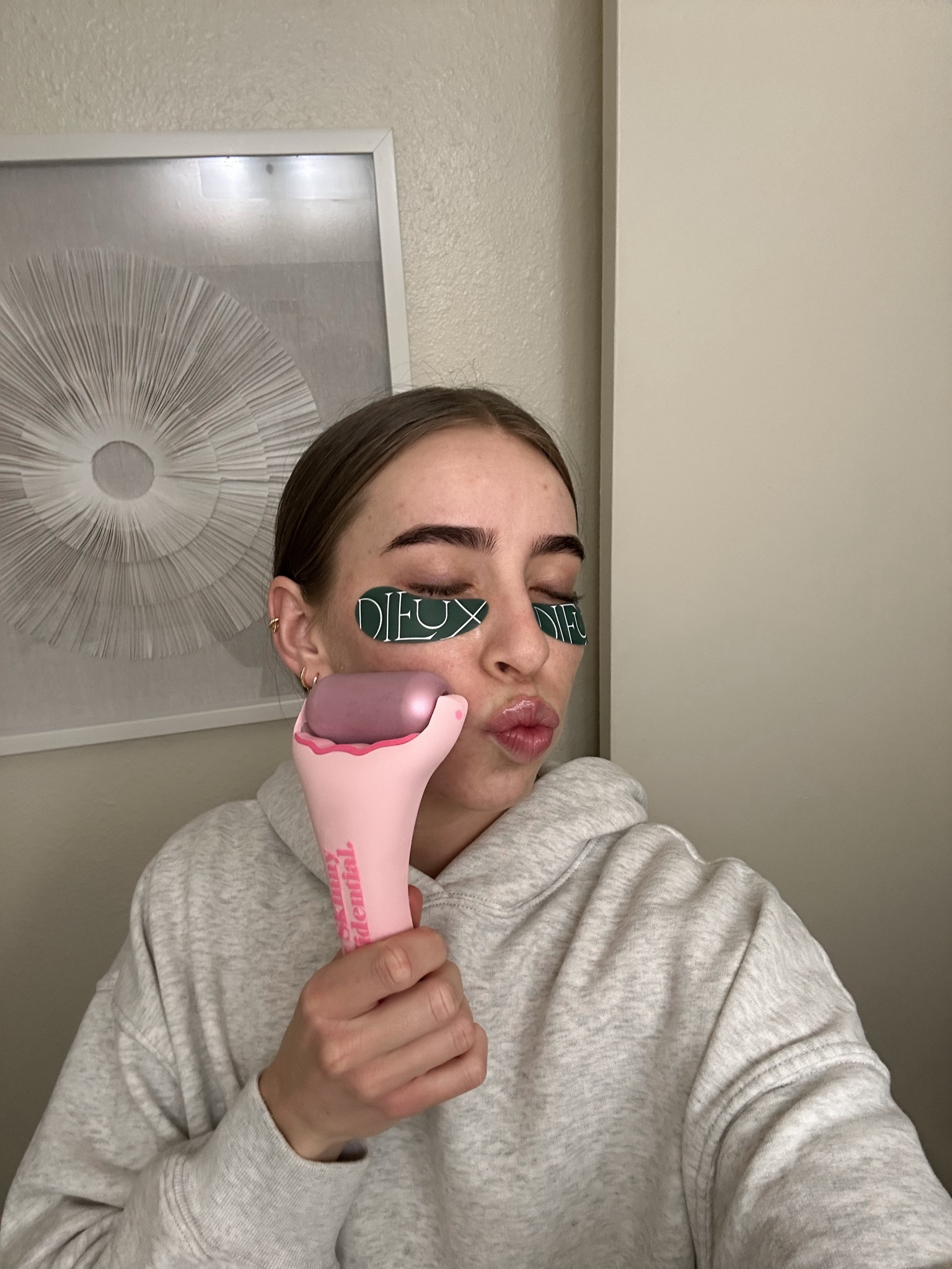 You will not understand the hype of this ice roller until you get it!!! It’s amazing 🤩 stays cold for so long!!! 🩷

#LTKGiftGuide #LTKbeauty #LTKfindsunder100