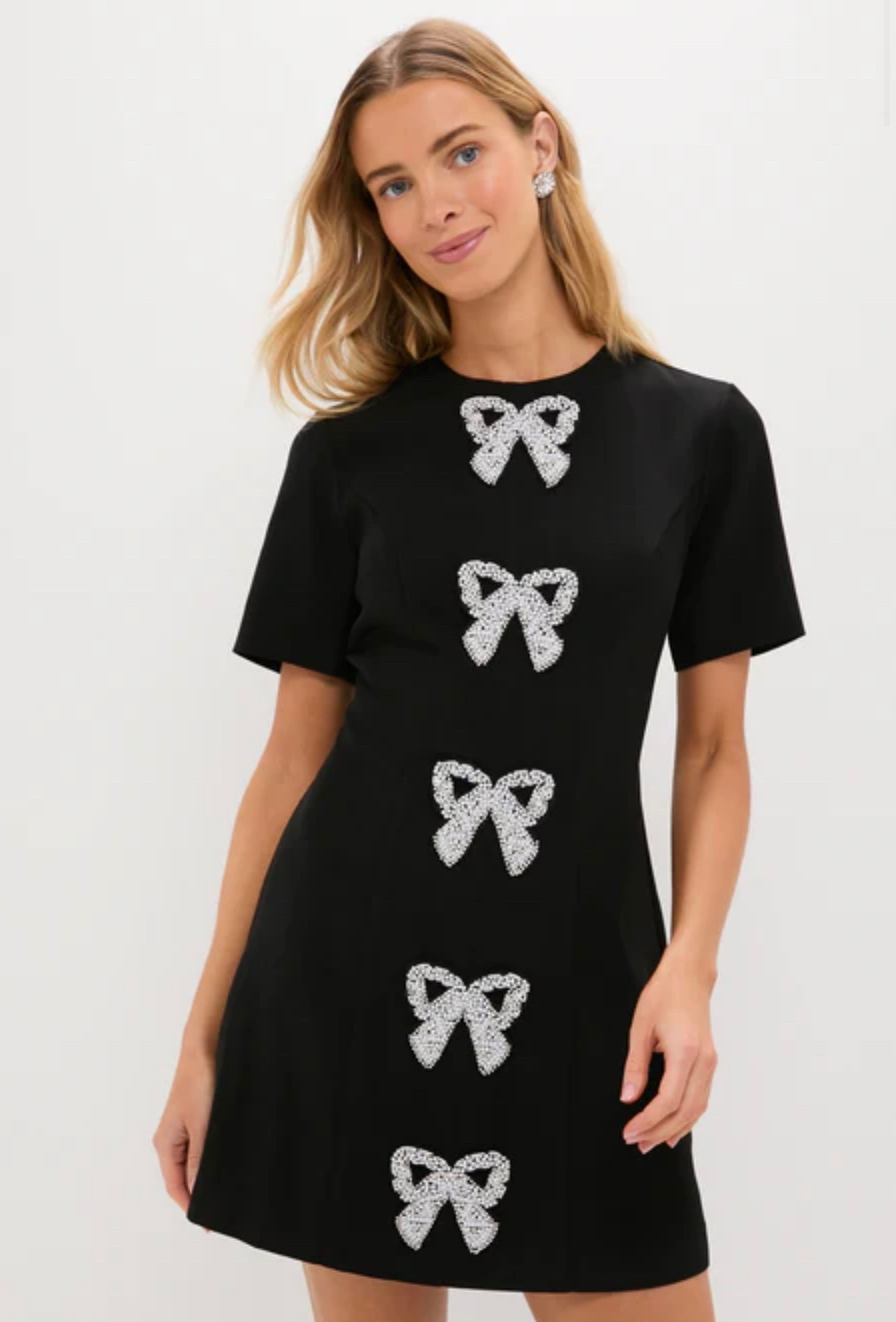 the most perfect dress for Christmas is 25% off right now w code “SHOWTIME”

🎀🎀🎀

#LTKHoliday