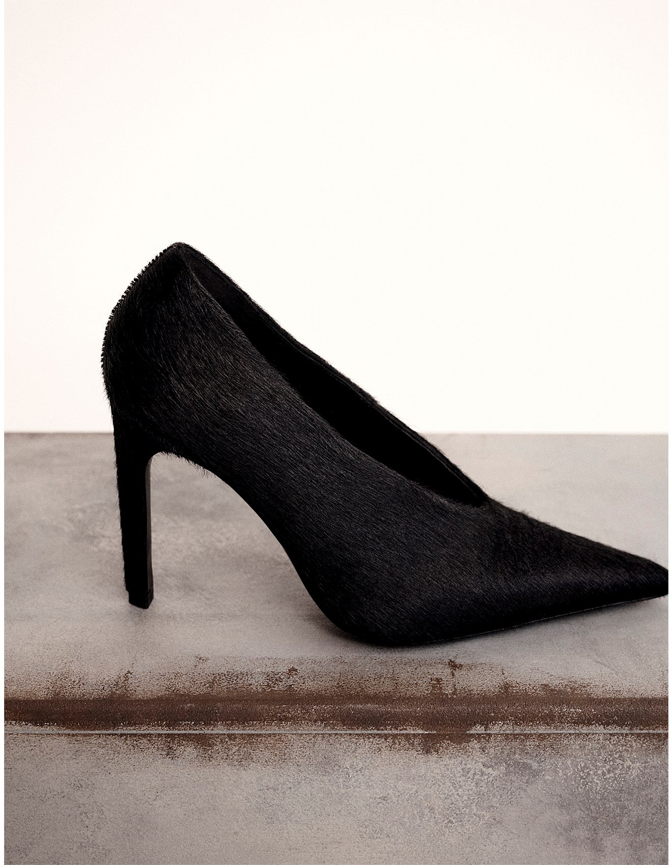 Hi Vamp Pump Heels | David Jones (Australia & New Zealand)
