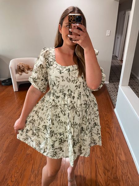 Wearing a size large! 5’5 for reference

Garden party dresses - cocktail dress - sorority dresses - mini dress - brunch outfits - junior league outfits - birthday party dress - dinner party - floral dresses - flattering outfits for curvy girls 



#LTKunder100 #LTKSeasonal #LTKwedding